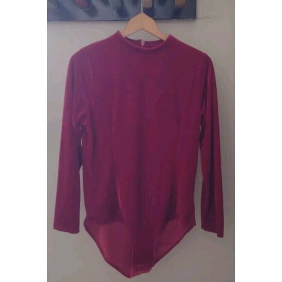 New ModCloth X Collectif Keira Plain Velvet Bodysuit - Picture 1 of 8